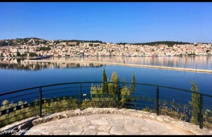Apartment In Argostoli With Stunning Sea Views Kültér fotó
